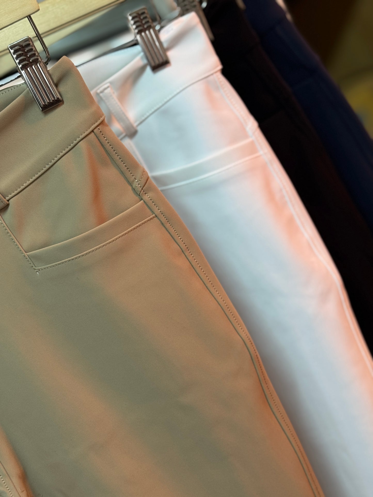Essence Collection - full seat breeches