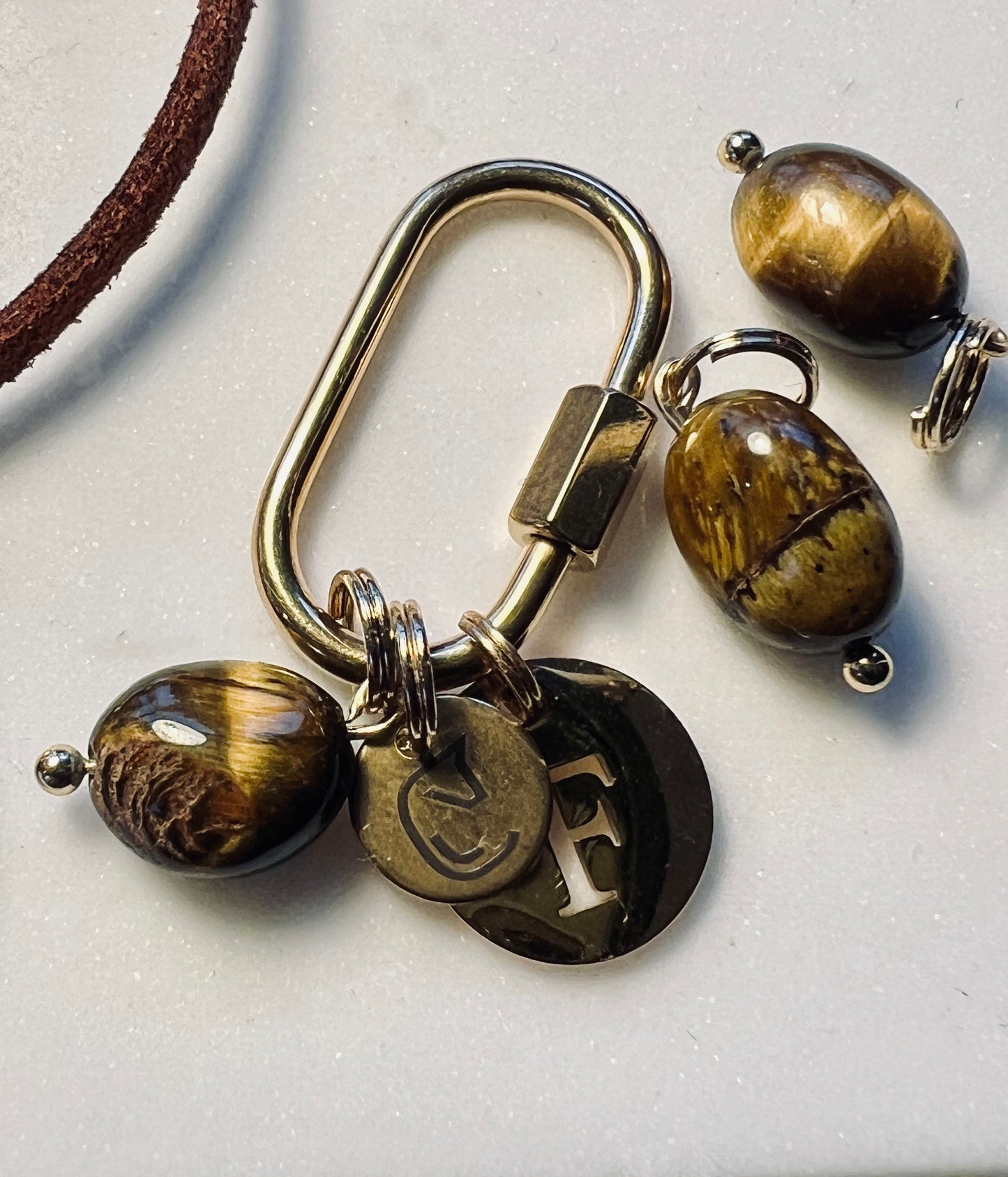 Lucky Charms - Pure Protection - Tijgeroog - Bruin gevlamd