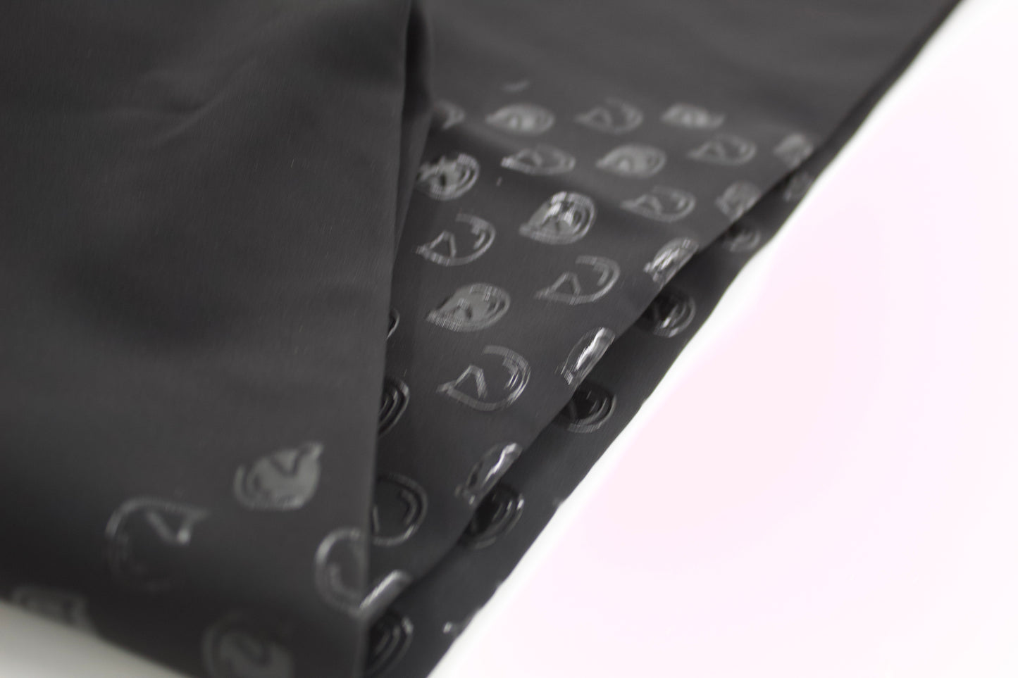 Classique Chique _ Black small logo _ Dames