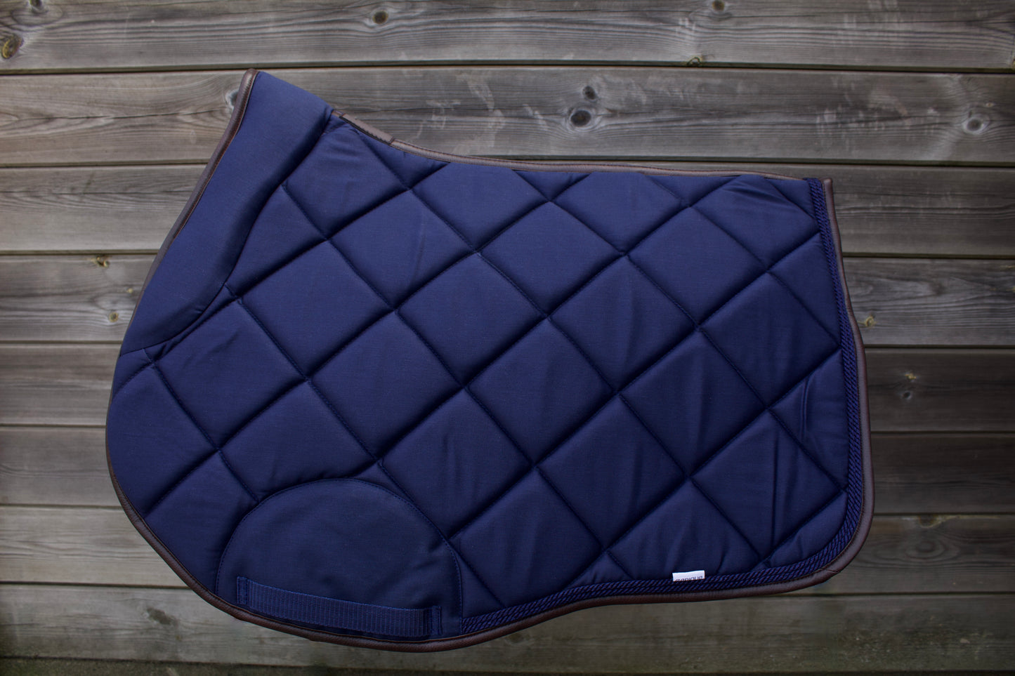 Leon – Refined+ – Mitternachtsblau mit Lederfinish