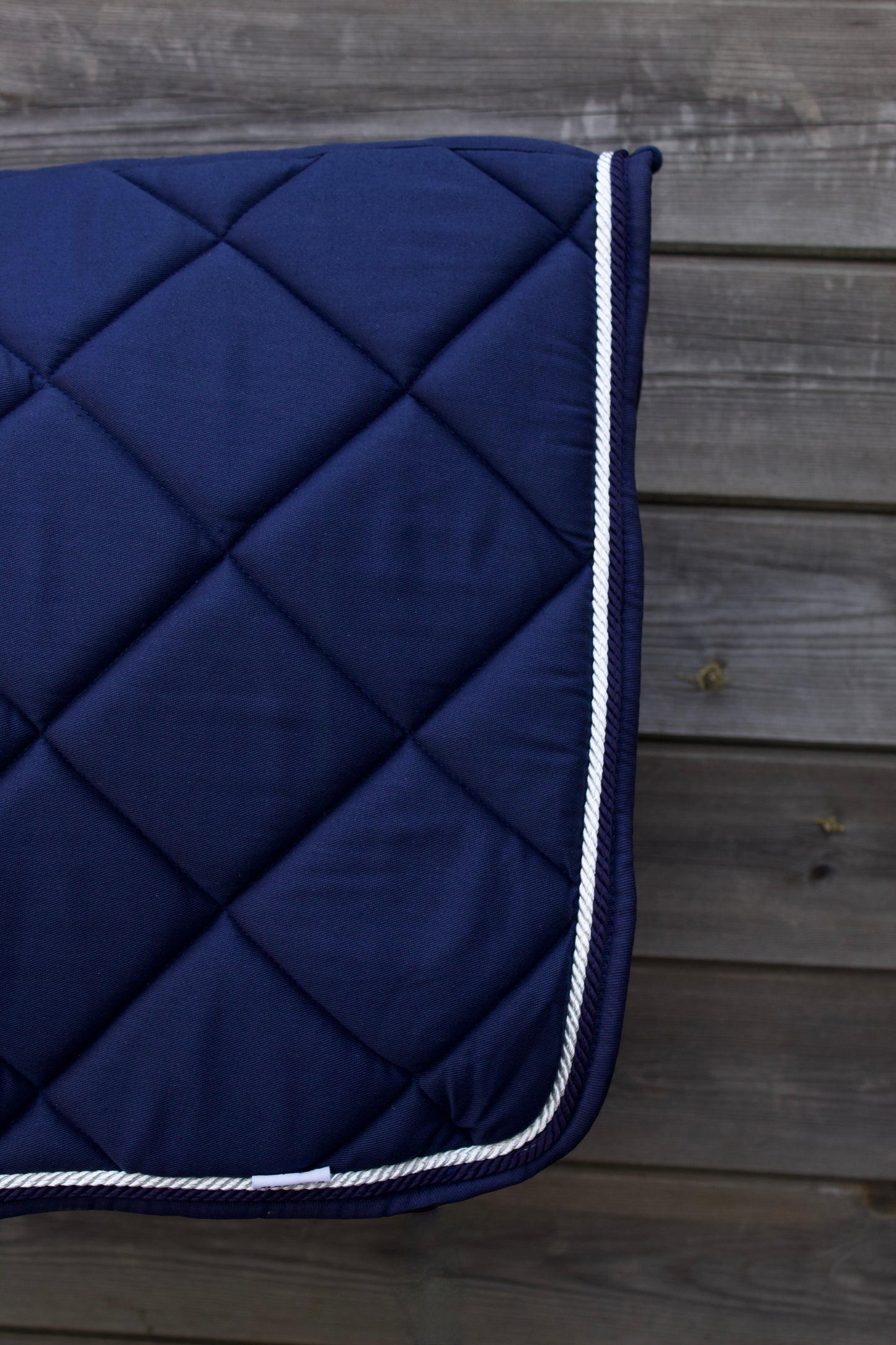 Leon - Finition Bleu Nuit &amp; Blanc