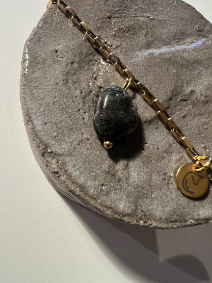 Lucky Golden Bracelet - Pure Honesty - Pyriet - Goud